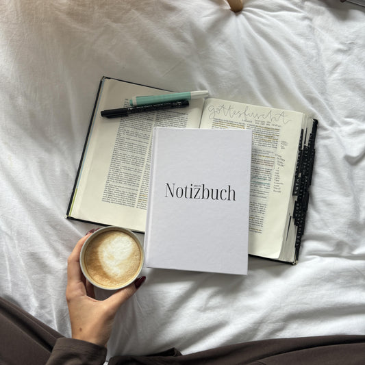 Weißes Notizbuch